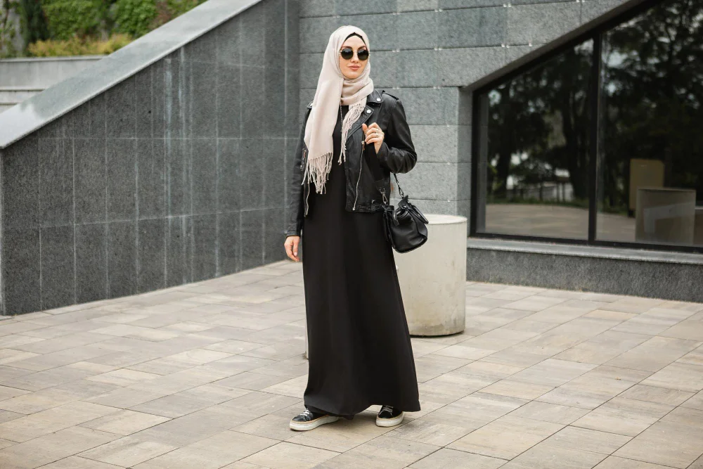 shoes with abaya