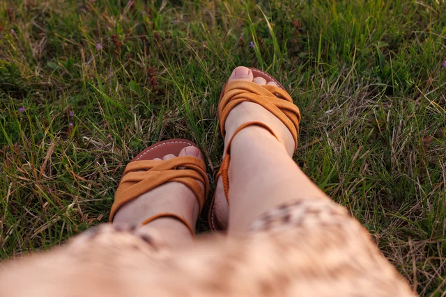 shoes with lawn suit